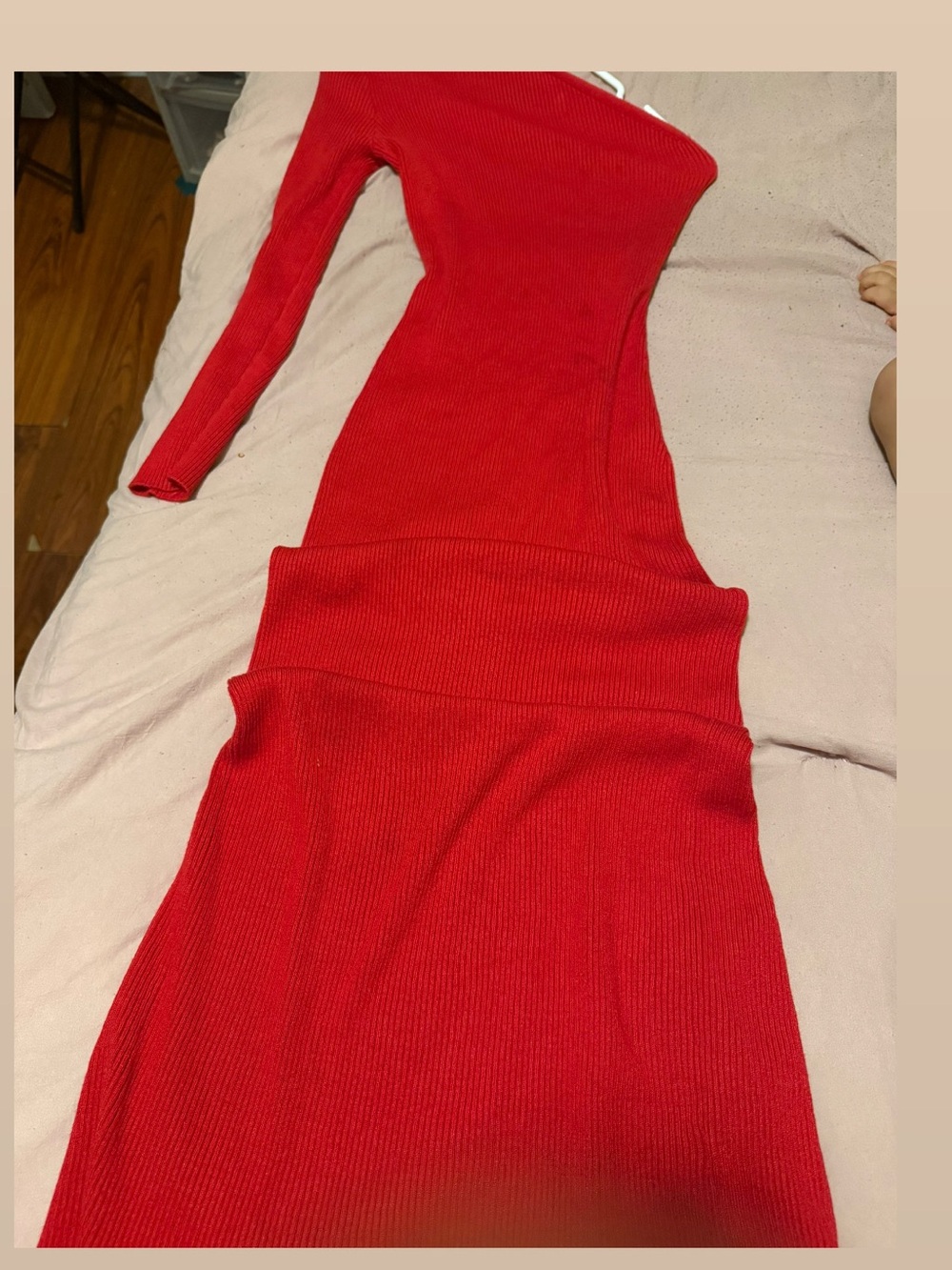 Women’s Red One-Shoulder Ribbed Knit Dress